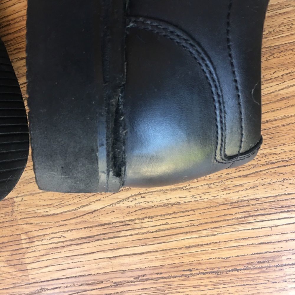RED WING SHOES - Picture 6 of 12